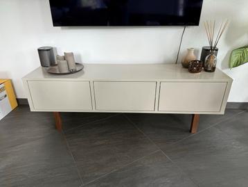 Modern Tv-Meubel met Opbergruimte