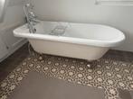 Mooi, ouderwets ligbad met poten, Windsor Bathroom Company., Ophalen, Gebruikt, Met bad