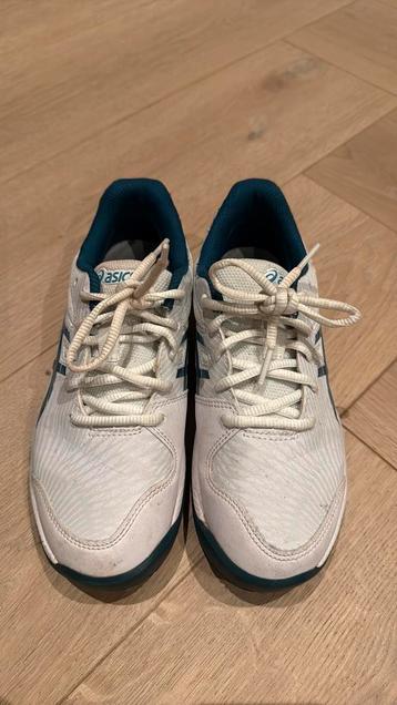 Tennisschoenen maat 37 Assics beschikbaar voor biedingen