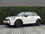 Mini Mini Electric Camden Go Edition 33 kWh NL AUTO, NAP, LE, Auto's, Mini, Gebruikt, 4 stoelen, Adaptive Cruise Control, Wit