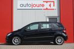 Mercedes-Benz B-Klasse 200 Turbo 194pk Youngtimer | Automaat, Auto's, 65 €/maand, Gebruikt, 4 cilinders, Zwart