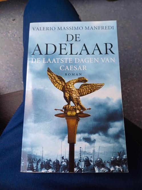 De Adelaar - Laatste dagen van Caesar, Boeken, Historische romans, Gelezen, Ophalen of Verzenden