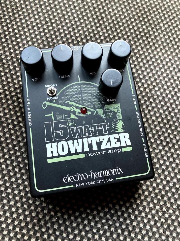 Electro-Harmonix 15 w. pedal sized versterker, Muziek en Instrumenten, Versterkers | Bas en Gitaar, Nieuw, Gitaar, Minder dan 50 watt