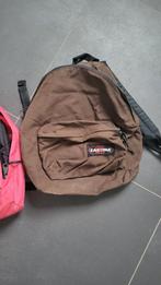 2 Eastpak rugtassen 1x roze, 1x bruin, Ophalen of Verzenden, Eastpak, 30 tot 45 cm