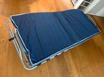 Logeer bed opklapbaar, Huis en Inrichting, Ophalen, Gebruikt, Eenpersoons, Blauw