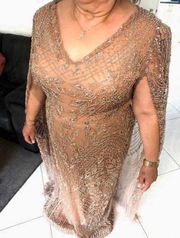 Mooie avondjurk te koop! beschikbaar voor biedingen