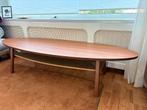 Ikea koffietafel / salontafel walnoot, Huis en Inrichting, Zo goed als nieuw, 150 tot 200 cm, Minder dan 50 cm, Rechthoekig