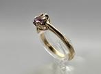 Gouden Vintage solitaire ring edelsteen amethist. 2024/223., Sieraden, Tassen en Uiterlijk, Ringen, Goud, Met edelsteen, 17 tot 18