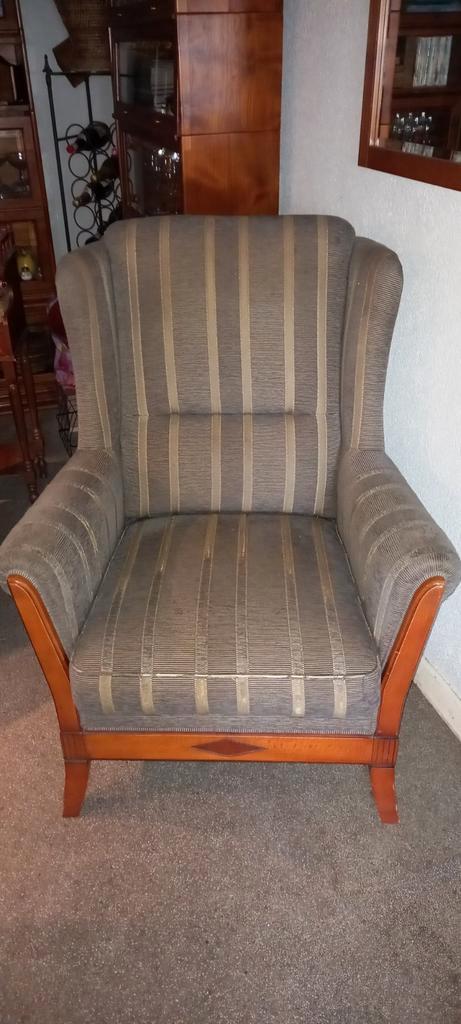 Comfortabele stoel, Huis en Inrichting, Fauteuils, Gebruikt, Stof, 75 tot 100 cm, Ophalen