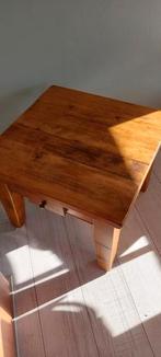 Salontafeltjes, Gebruikt, 50 tot 100 cm, Vierkant, Donker grenen massief