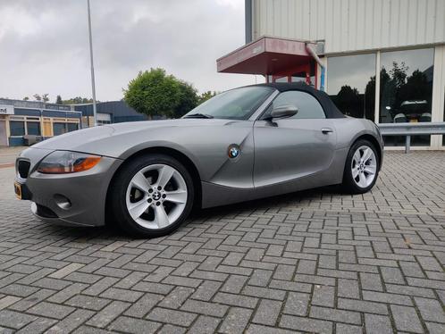 BMW Z4  2.2L  6 cilinder, Auto's, BMW, Particulier, Benzine, Coupé, Geïmporteerd, Zilver of Grijs, Ophalen
