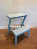 Ikea  Blauwe Masterby Kunststof Krukje / Opstapje, Huis en Inrichting, Stoelen, Kunststof, Gebruikt, Blauw, Ophalen of Verzenden