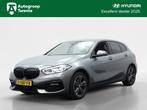 Bmw 1-serie 118i Intro Edition Automaat | Navigatie | Keyles, 65 €/maand, Gebruikt, Met garantie (alle), Leder en Stof