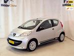 Peugeot 107 1.0-12V XR|NAP|APK 06-2026|RADIO|BOEKJES + 2 SLE, Voorwielaandrijving, Gebruikt, 4 stoelen, 68 pk