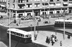 963745	Arnhem	Stationsplein Trolleybus Autobus	1954	Gelopen, Ophalen of Verzenden, 1940 tot 1960, Ongelopen, Gelderland