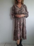 Femme9 midi jurk Pernille. Maat XXL. Paisleyprint., Nieuw, Ophalen of Verzenden, Info@verhip-vintage.nl, Onder de knie