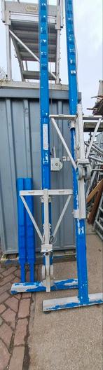 Te koop 2 ultrabeam opdraaibare met lier/slinger, Doe-het-zelf en Verbouw, Ophalen of Verzenden, Zo goed als nieuw, 5 meter of hoger