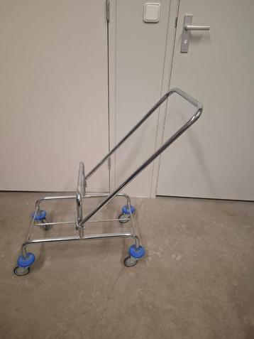schoonmaak kar dweil wagen beschikbaar voor biedingen