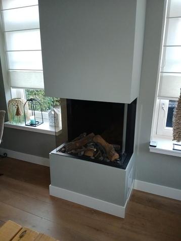 Bell Topsham 3 Gaskachel - Mooie haard met 3 zijdes beschikbaar voor biedingen