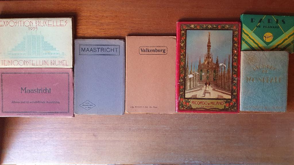 Oude fotomapjes Europese steden, per stuk te koop en in pri-, Minder dan 50 cm, Ophalen of Verzenden, Zo goed als nieuw, Foto of Poster