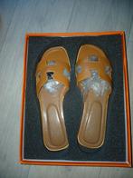 Hermes slippers, Kleding | Dames, Schoenen, Ophalen of Verzenden, Nieuw, Zwart, Sneakers of Gympen