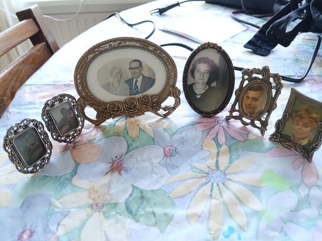 Vintage  fotolijstjes, Huis en Inrichting, Ophalen of Verzenden, Hout, Minder dan 50 cm, Minder dan 50 cm