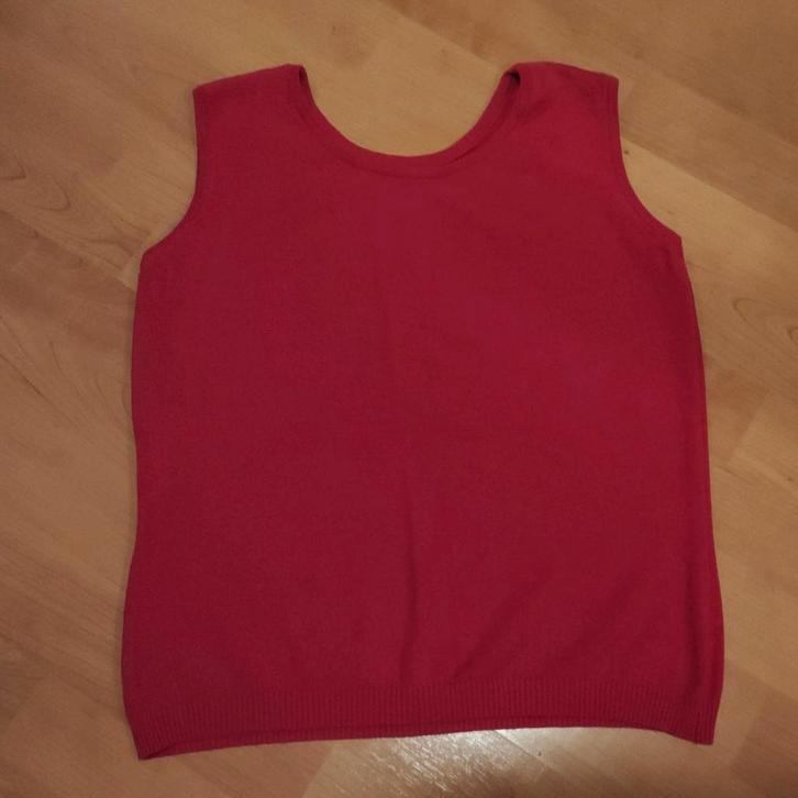 Te koop: Mooie roze-rode top, zonder mouwen, maat:L, Kleding | Dames, Tops, Zo goed als nieuw, Roze, Zonder mouw, Ophalen of Verzenden