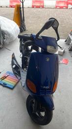 Piaggio zip type 3 (project scooter), Fietsen en Brommers, Scooters | Piaggio, Ophalen, Zo goed als nieuw, Benzine, Zip