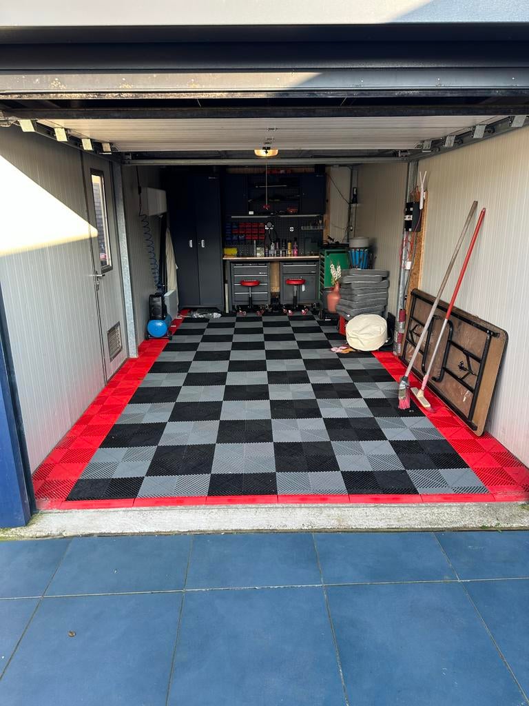 Garagetegels hard kunststof | kliktegel | ~18m2, Ophalen, Overige materialen, Gebruikt, 20 tot 40 cm