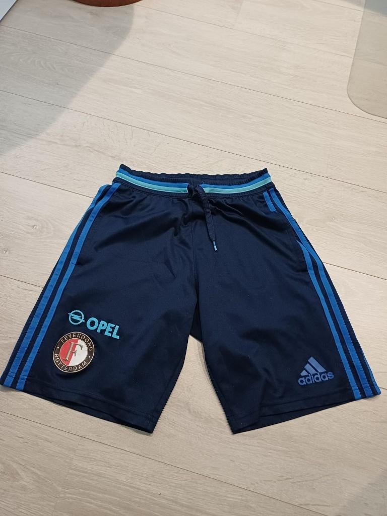 Adidas Feyenoord short donkerblauw - maat XS (jeugd), Maat XS of kleiner, Ophalen of Verzenden, Gebruikt, Broek