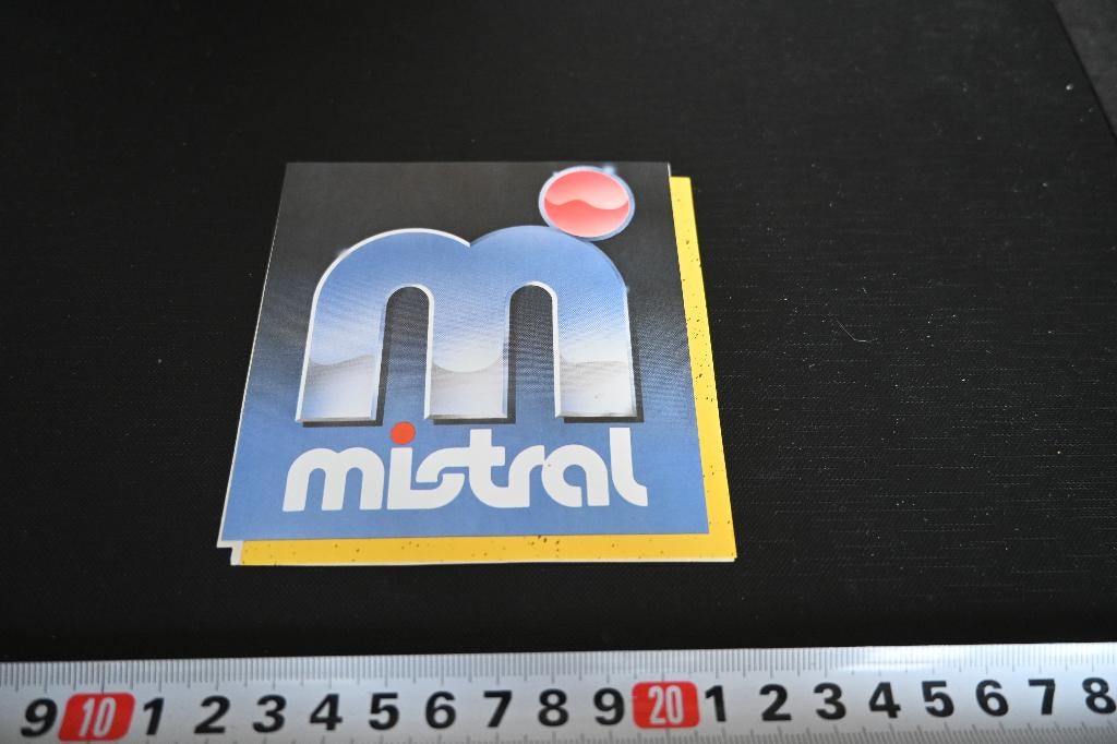 sticker MISTRAL, Ophalen, Zo goed als nieuw
