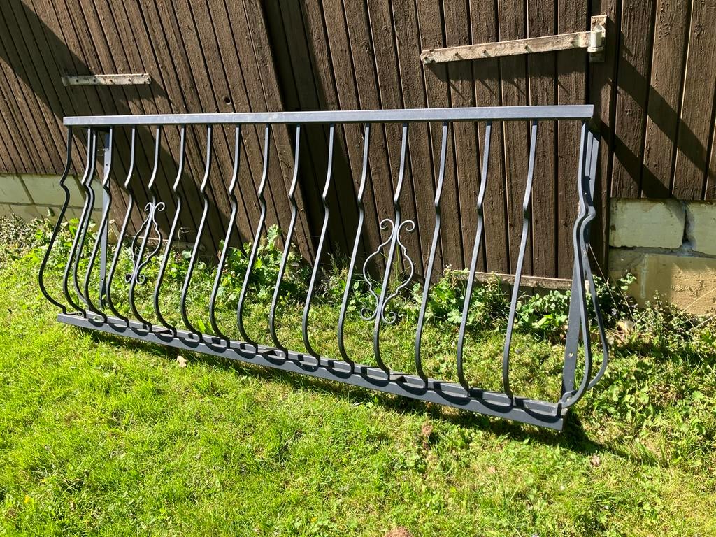 Balustrade 2,38x1mtr - Sierlijk en Robuust, Tuin en Terras, Tuinhekken en Hekwerk, Ophalen of Verzenden, Gebruikt, IJzer, Sierhekwerk