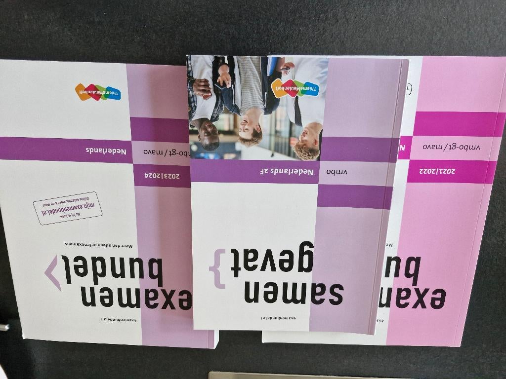 Examenbundel en samengevat, Ophalen of Verzenden, Beta, Zo goed als nieuw