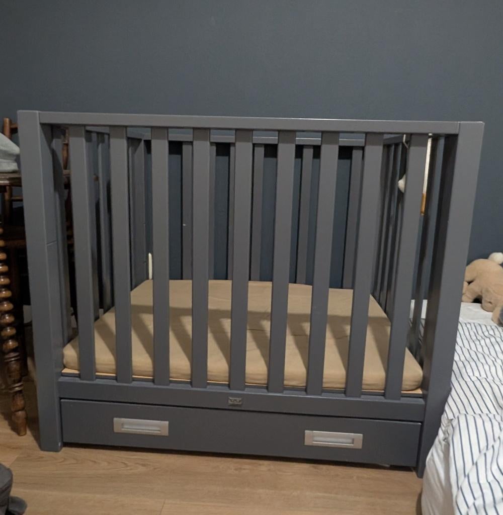 Twf baby box met lade, Ophalen, Gebruikt, In hoogte verstelbaar