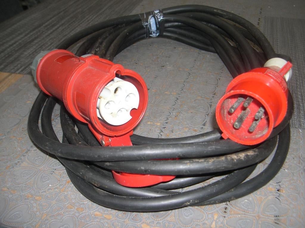 5x6mm2 en 5x10mm2 rubber stroomkabels in flightcase, Ophalen, Zo goed als nieuw, Kabel of Snoer