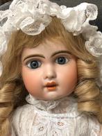 Antieke pop Bébé Jumeau 9 Diplôme d’Honneur 58 cm prachtig !, Verzamelen, Poppen, Gebruikt, Ophalen of Verzenden, De fabrikant bestaat niet meer.