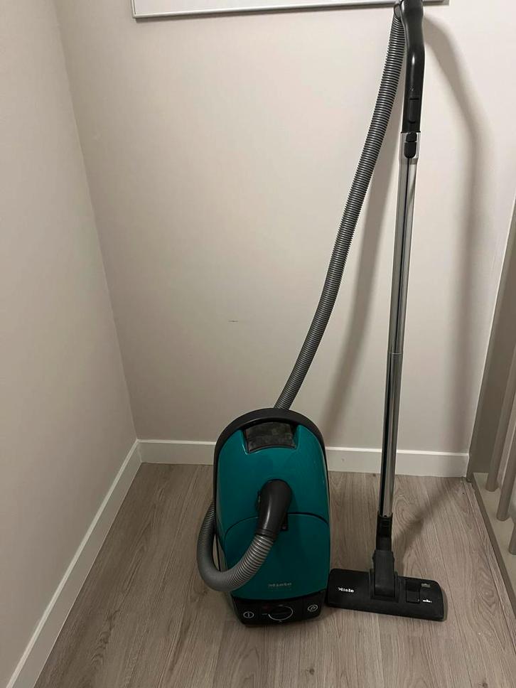 Miele Electronic S410i Stofzuiger - Defect Deksel, Witgoed en Apparatuur, Stofzuigers, Gebruikt, Stofzuiger, 1200 tot 1600 watt