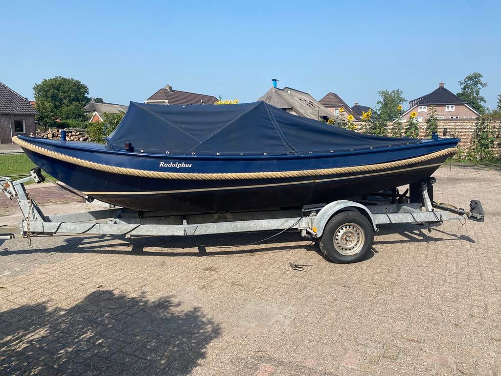 Sloep vlet blauw, Watersport en Boten, Ophalen, 10 tot 30 pk, Staal, Binnenboordmotor