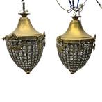 Twee messing hanglampen met kristallen pegels, Ophalen of Verzenden, Gebruikt, Glas, Minder dan 50 cm