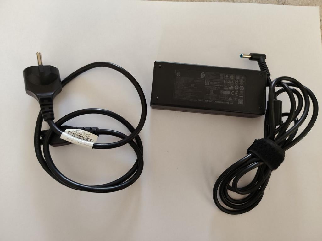 HP Laptop Oplader 19.5V 4.62A 90W (Blauwe Tip), Computers en Software, Laptop-opladers, Ophalen of Verzenden, Zo goed als nieuw