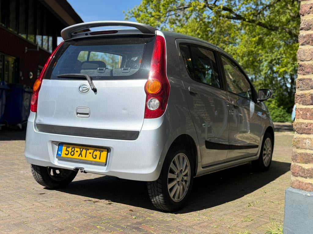 Daihatsu Cuore  Trend 1.0 5D 2007 Grijs 5 deurs, Auto's, Voorwielaandrijving, 600 kg, 18 €/maand, 4 stoelen