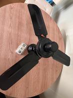 Zwarte plafondventilator – 3 bladen, Witgoed en Apparatuur, Ventilatoren, Ophalen of Verzenden, Gebruikt, Plafondventilator