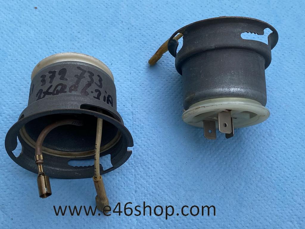KOPLAMP FITTING BMW E28 E23 OEM 63121372733 NIEUW, -, -, Nieuw, Ophalen of Verzenden