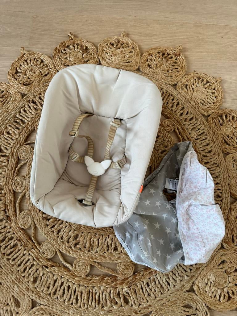 Stokke Newborn Set babystoeltje voor Tripp Trapp met hoes, Kinderen en Baby's, Kinderstoelen, Ophalen, Gebruikt, Meegroeistoel
