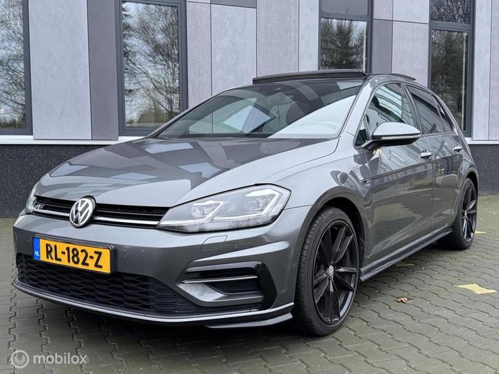 Volkswagen Golf 1.4 TSI High 3x R-Line Camera|Keyless|Pano, Auto's, Volkswagen, Bedrijf, Te koop, Golf, ABS, Adaptive Cruise Control