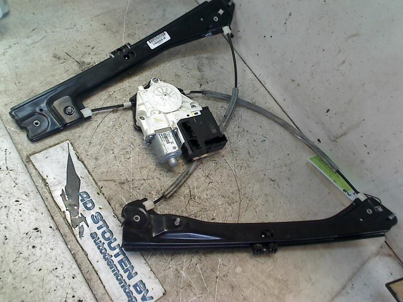 Raammechaniek Elek Rechts Voor Jetta IV (162/16A) 2013, Auto-onderdelen, Gebruikt, Volkswagen, Volkswagen AG, Kundenbetreuung@volkswagen.de