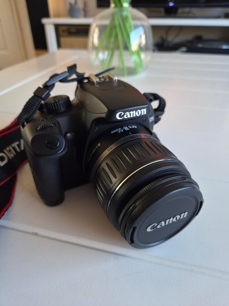 Canon EOS D1000 Spiegelreflexcamera met lens, Ophalen, Gebruikt, Spiegelreflex, Canon