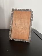 Antieke fotolijst, zilverkleurig, sierlijk design, Huis en Inrichting, Woonaccessoires | Lijsten, Ophalen of Verzenden, Gebruikt
