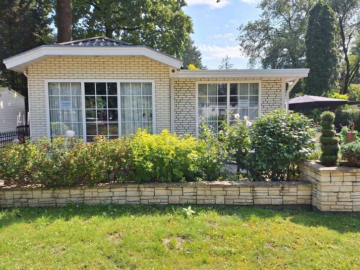 Chalet met aanbouw, Caravans en Kamperen, Stacaravans, tot en met 4, Ophalen of Verzenden