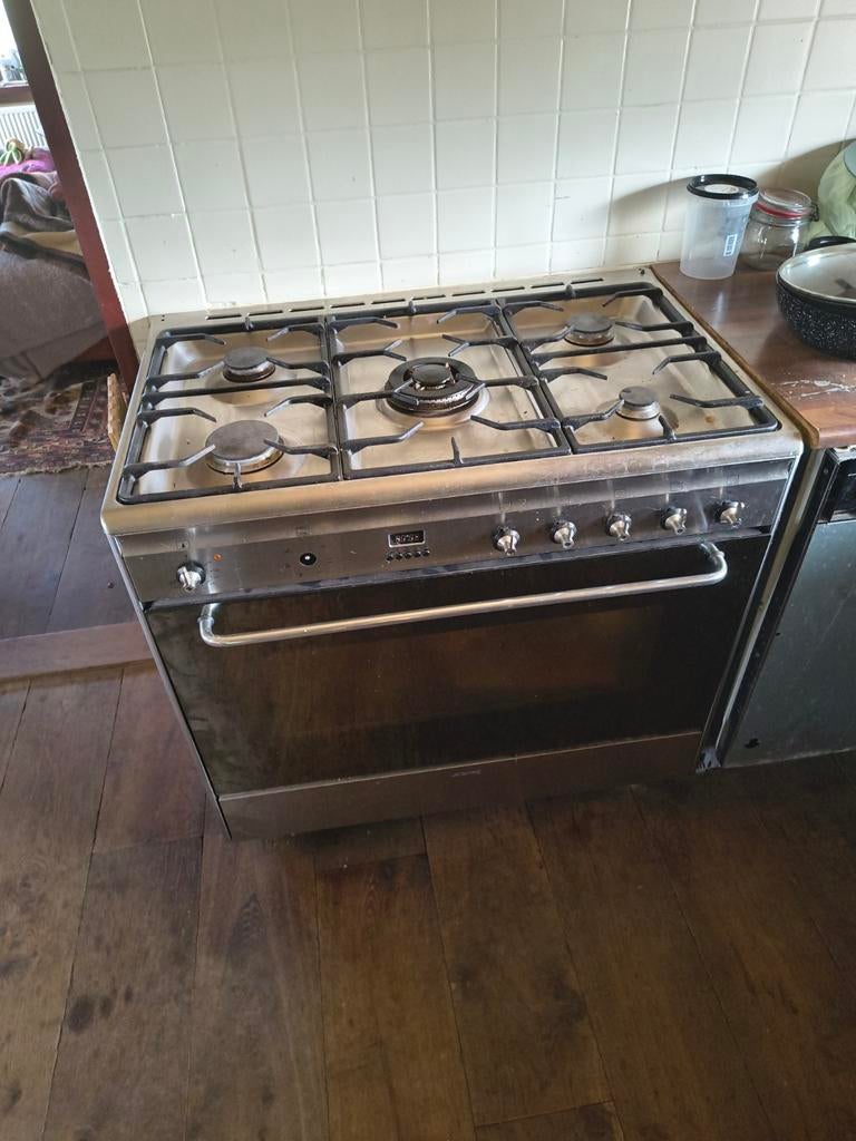 Smeg gasfornuis met oven TEAB, Witgoed en Apparatuur, Fornuizen, Ophalen, Gebruikt, 60 cm of meer, Gas